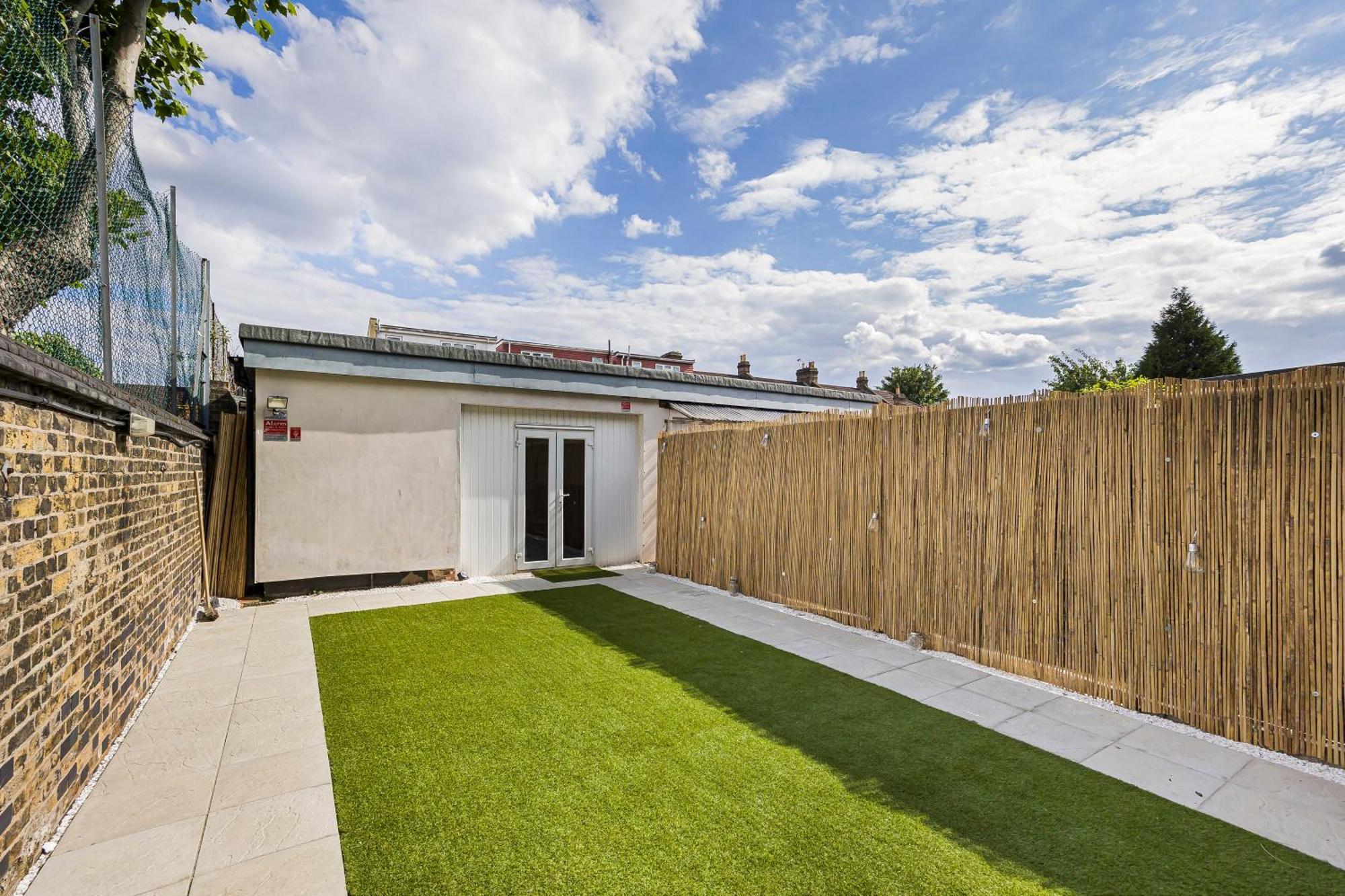 London Haven At Rutland House Apartment อิลฟอร์ด ภายนอก รูปภาพ