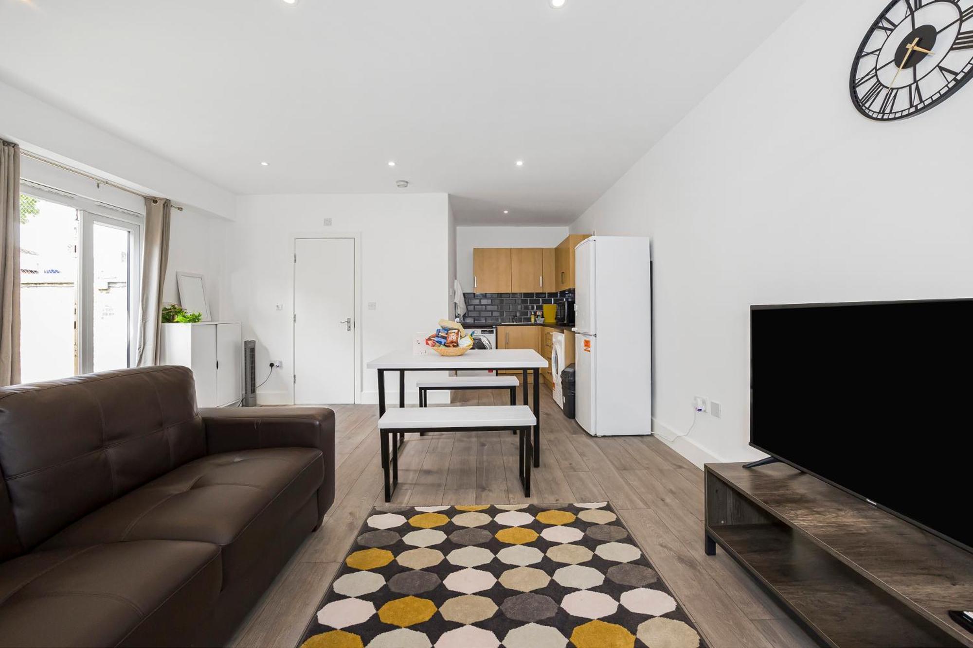 London Haven At Rutland House Apartment อิลฟอร์ด ภายนอก รูปภาพ