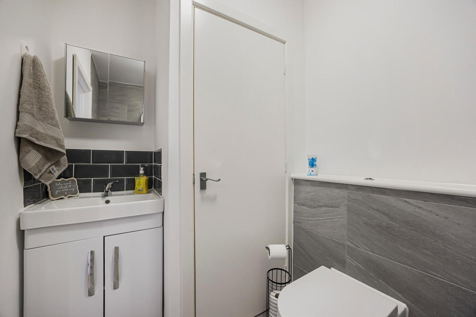 London Haven At Rutland House Apartment อิลฟอร์ด ภายนอก รูปภาพ